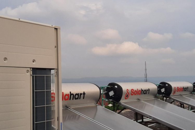 Solar water heater